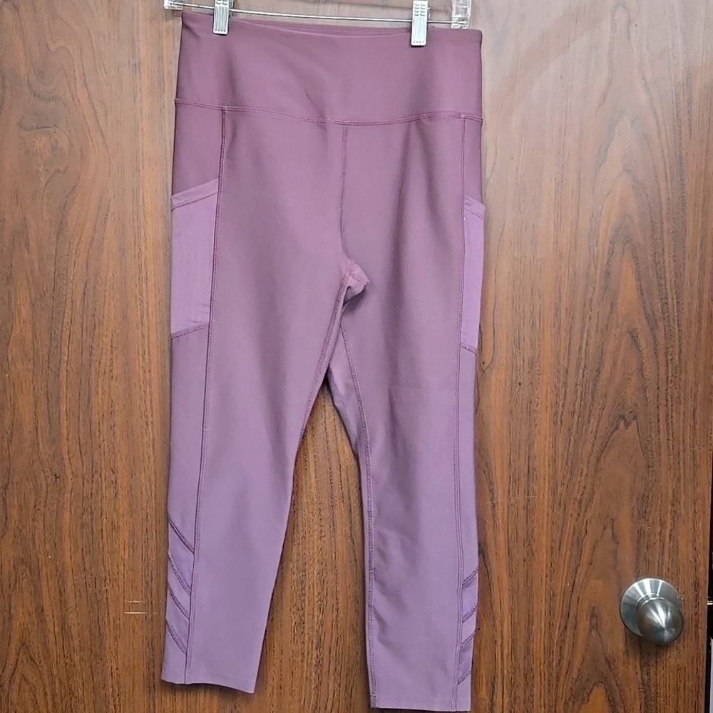 Mondetta Light Purple High Waisted Cropped Leggings